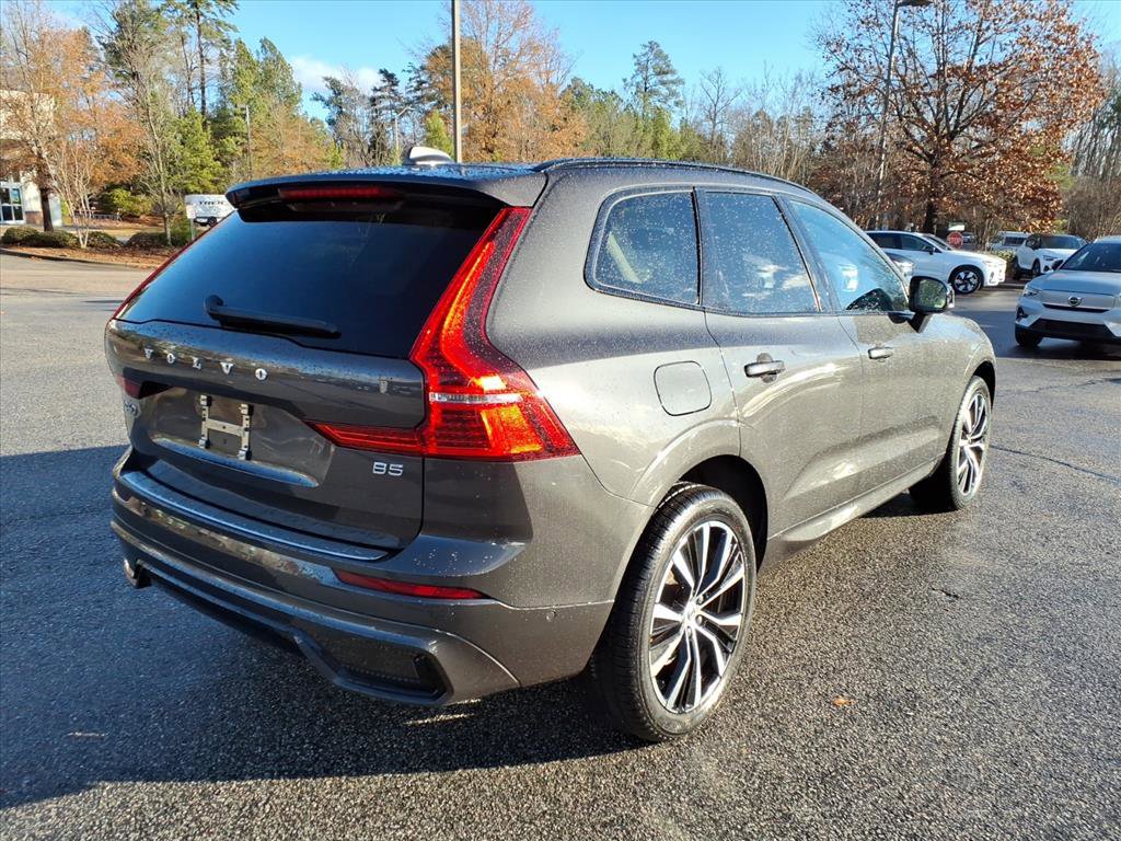 Certified 2023 Volvo XC60 B5 Plus w/ Protection Package Premier image 3