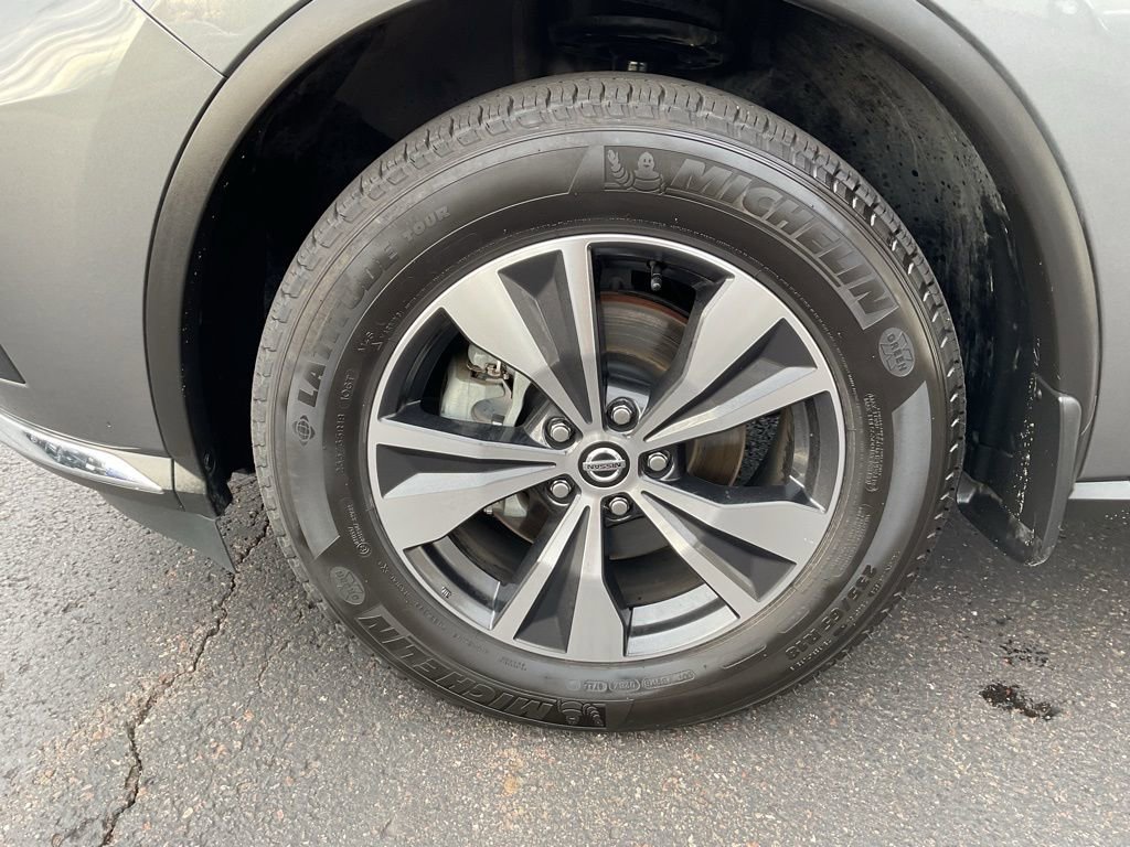 Used 2022 Nissan Murano S image 9