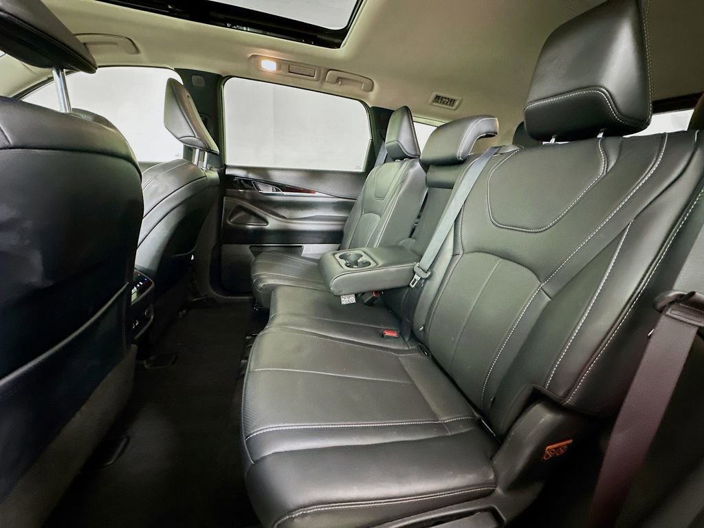 Used 2024 INFINITI QX60 Pure FWD image 4