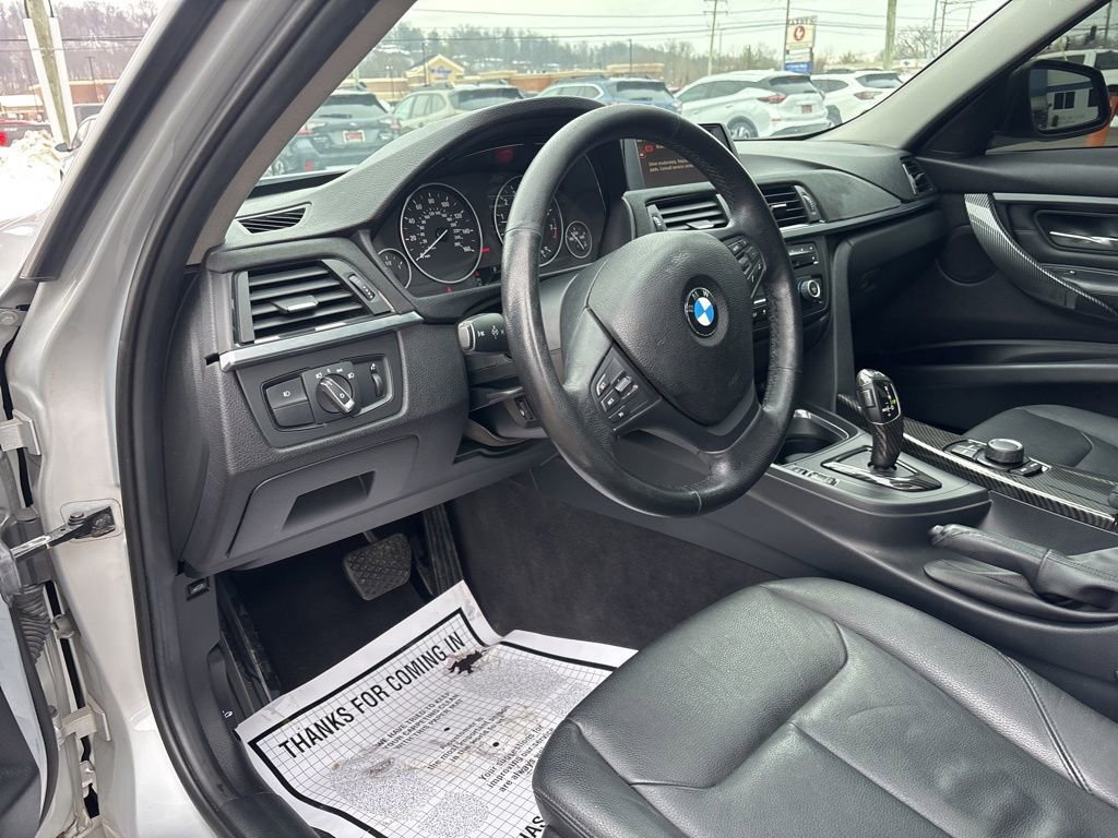Used 2013 BMW 335i xDrive Sedan image 14