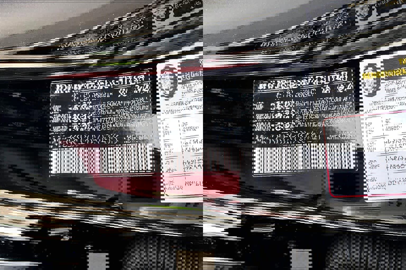 Used 2024 Mercedes-Benz S 63 AMG S image 31