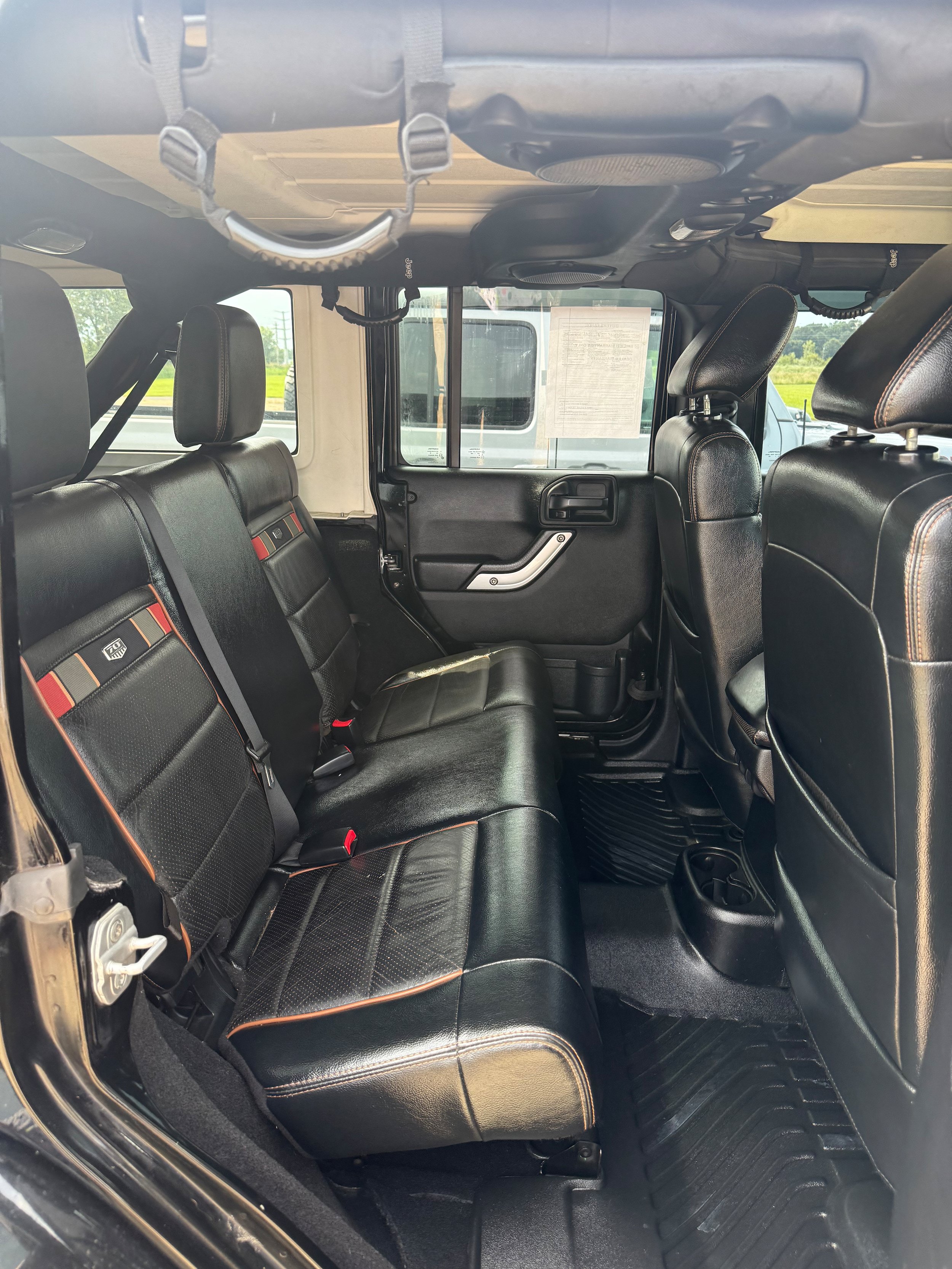 Used 2011 Jeep Wrangler Unlimited 70th Anniversary w/ Dual Top Group AWD/4WD image 7