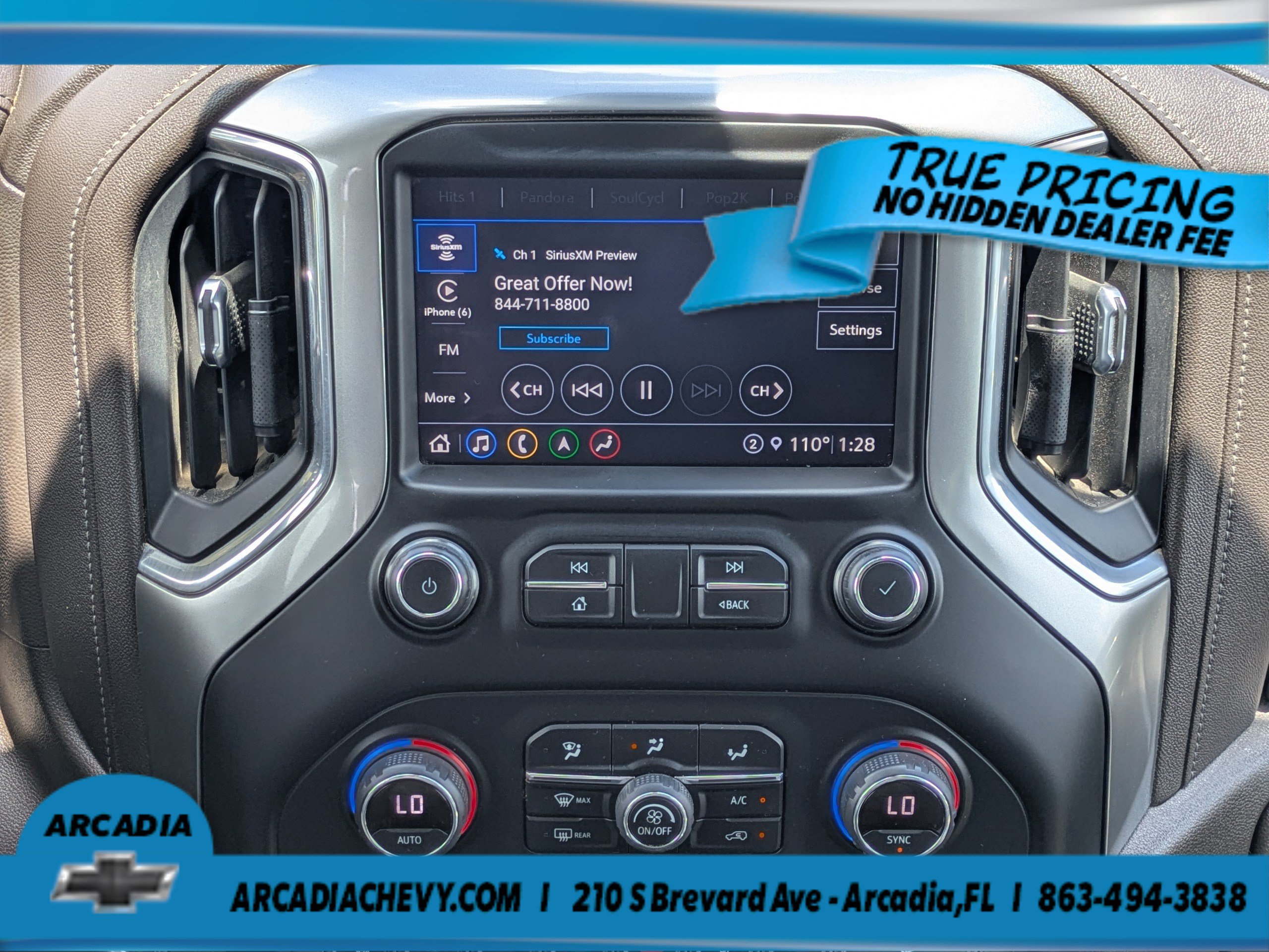 Used 2021 Chevrolet Silverado 2500 LTZ w/ LTZ Premium Package AWD/4WD image 17