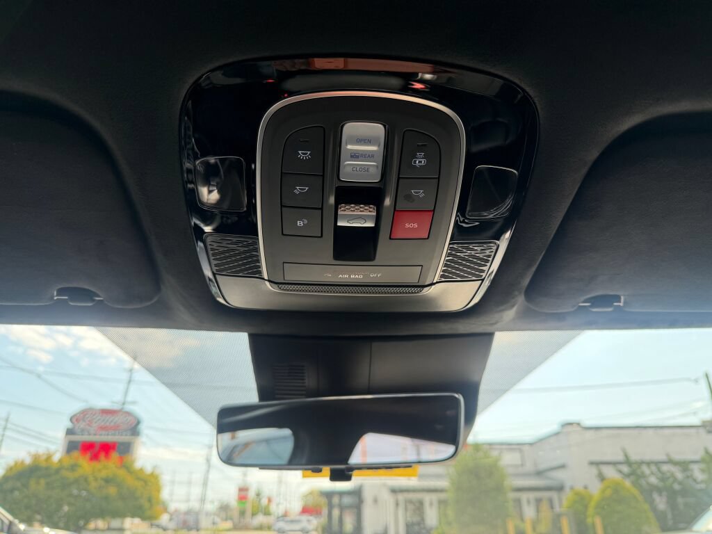 Used 2024 Hyundai Palisade Calligraphy AWD/4WD image 22