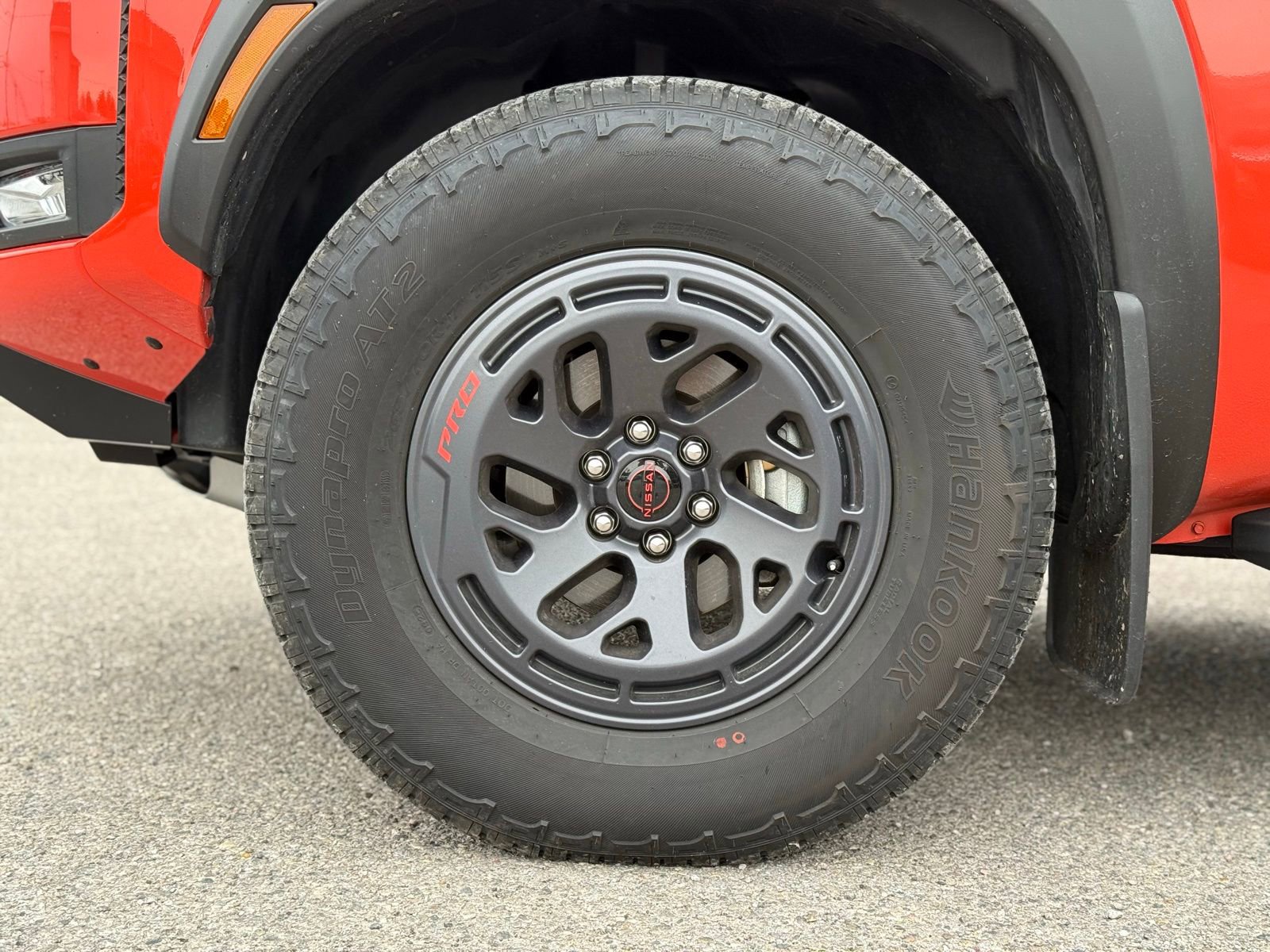 Used 2025 Nissan Frontier PRO-4X AWD/4WD image 12