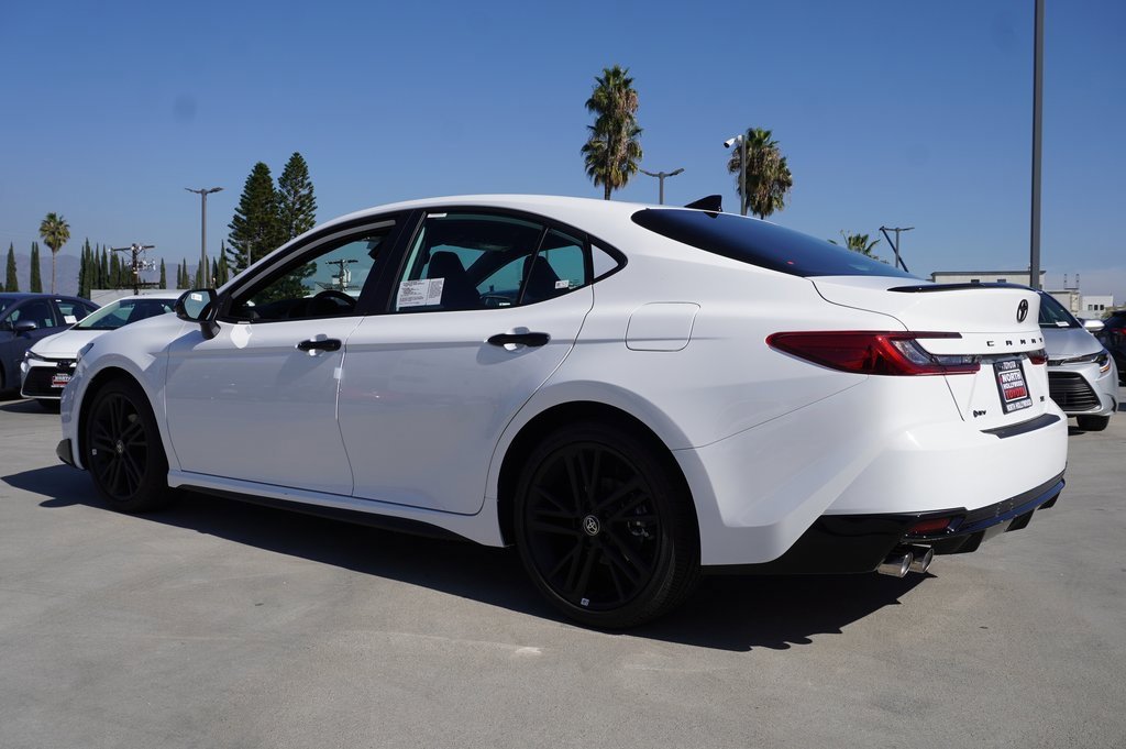 New 2026 Toyota Camry Hybrid image 4