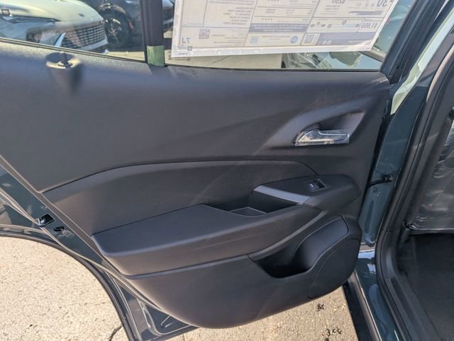 New 2026 Chevrolet Trax LT w/ Driver Confidence Package image 10