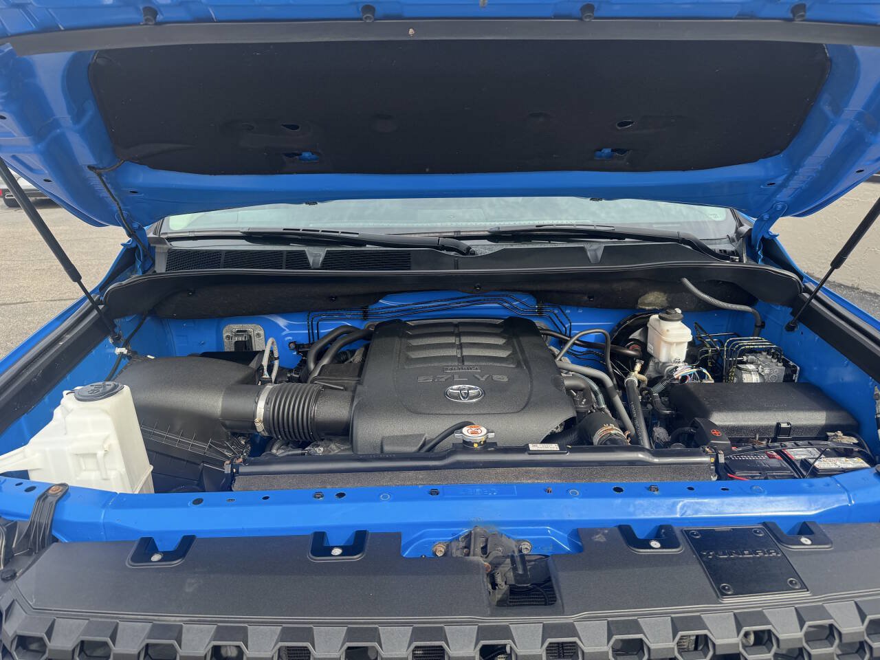 Used 2021 Toyota Tundra SR5 AWD/4WD image 24