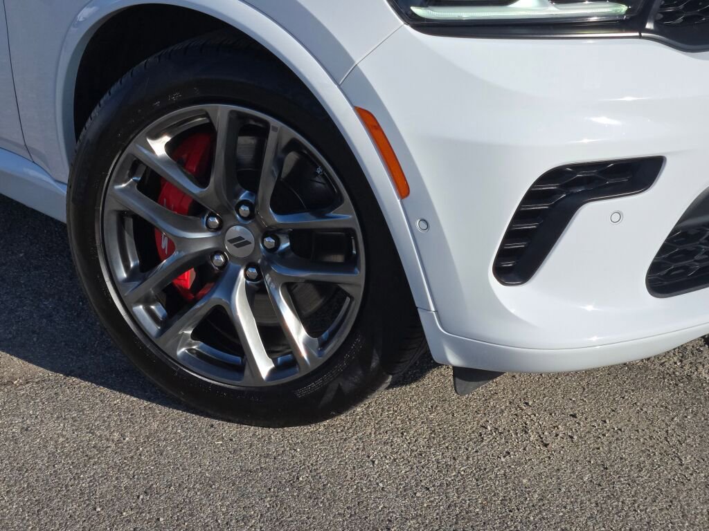 Certified 2024 Dodge Durango R/T image 3