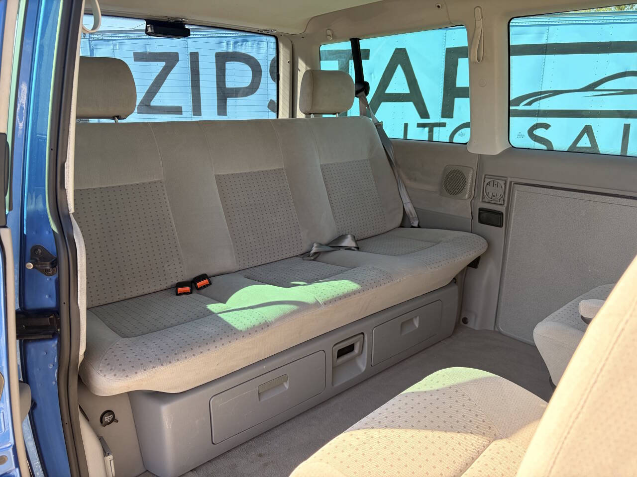Used 2001 Volkswagen Eurovan FWD image 21