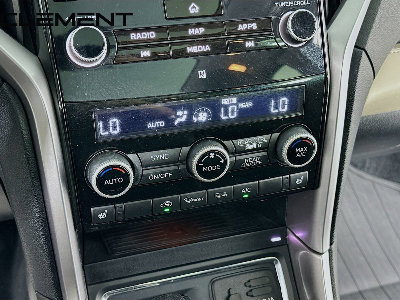 Used 2021 Subaru Ascent Limited w/ Technology Package image 22