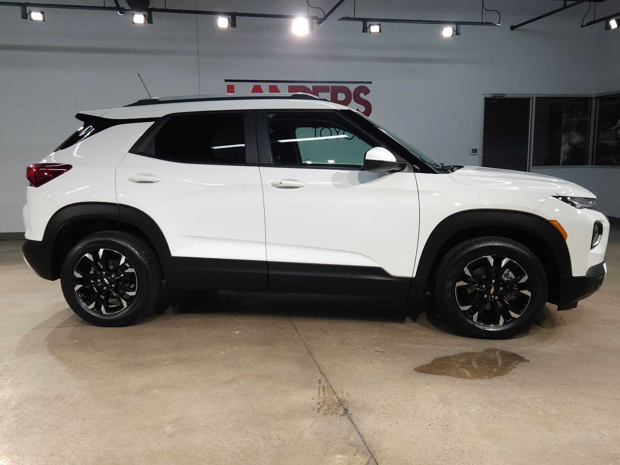 Used 2023 Chevrolet TrailBlazer LT image 8