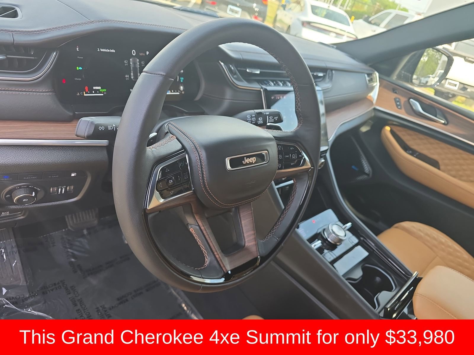 Used 2022 Jeep Grand Cherokee Summit w/ Advanced Protech Group IV AWD/4WD image 23