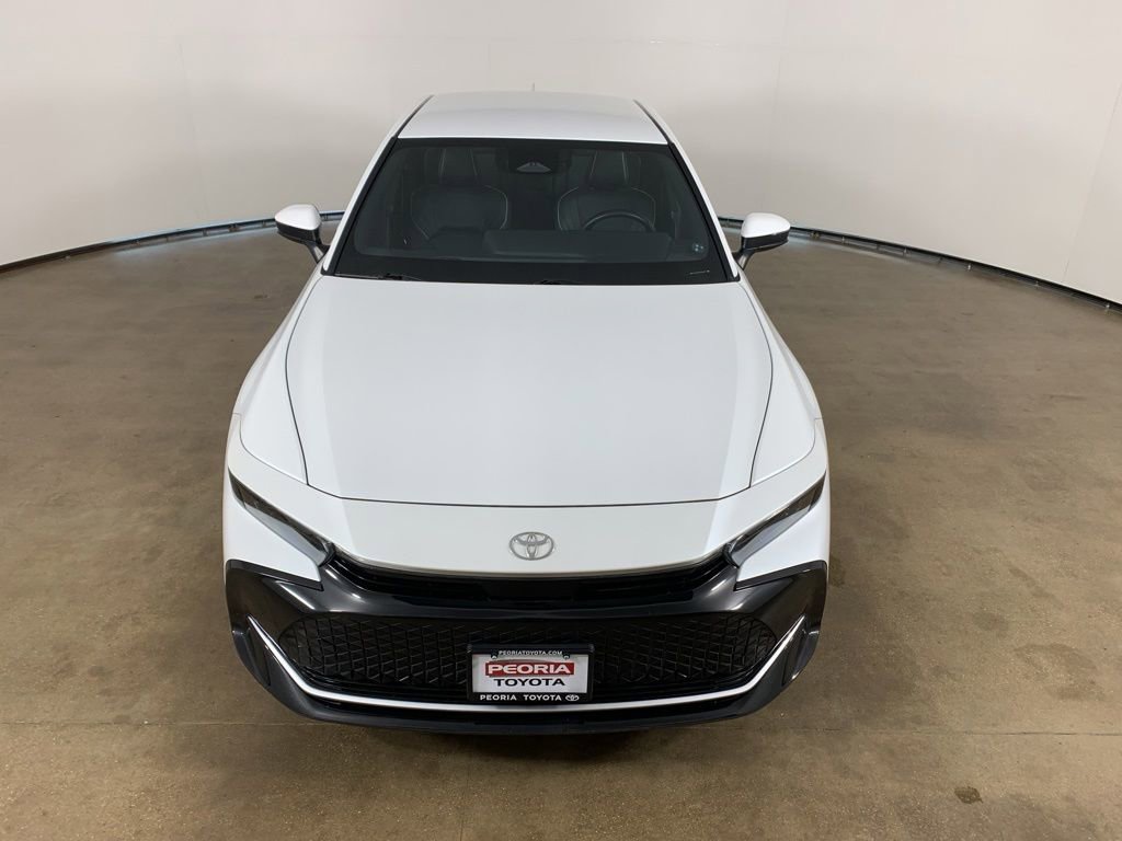 Used 2025 Toyota Crown AWD/4WD image 4