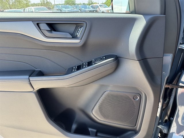 New 2025 Ford Escape Active w/ Tech Pack #1 image 9