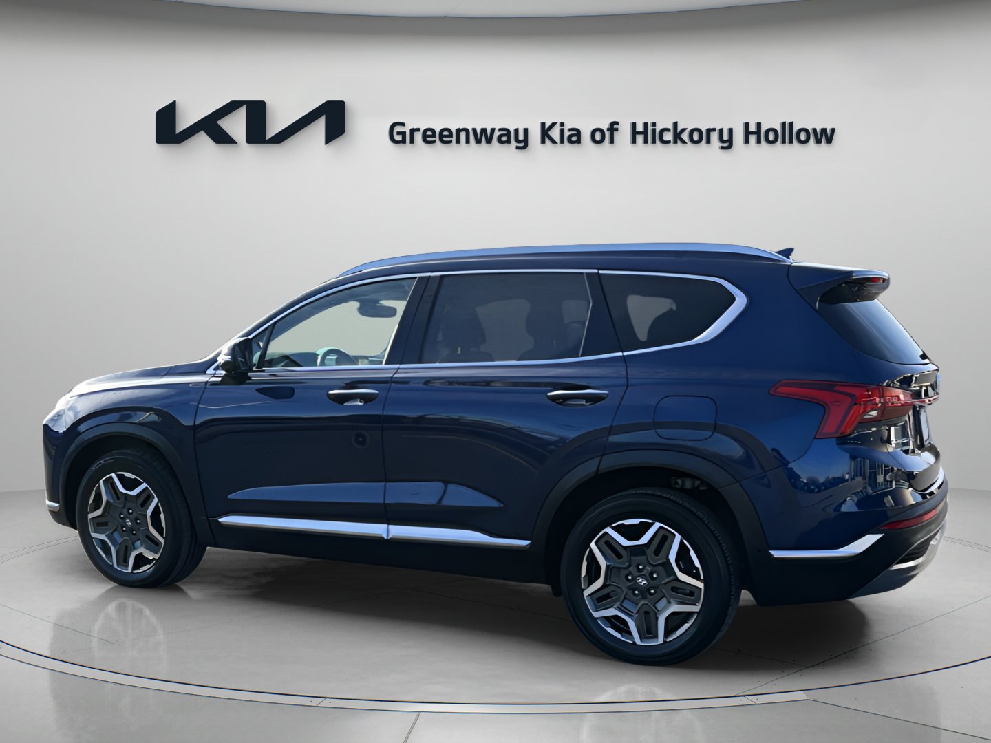 Used 2023 Hyundai Santa Fe Limited image 4