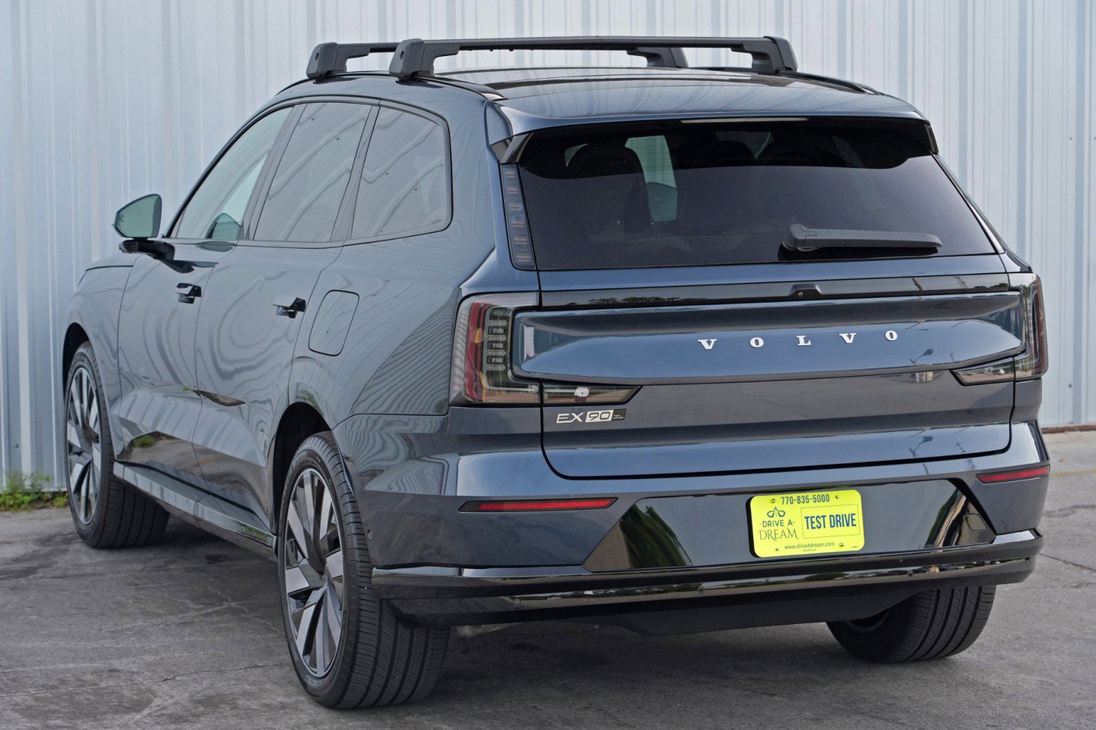 Used 2025 Volvo EX90 Ultra AWD/4WD image 49