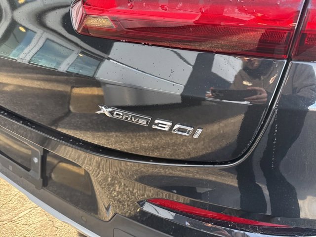 Used 2021 BMW X4 xDrive30i w/ Executive Package image 10