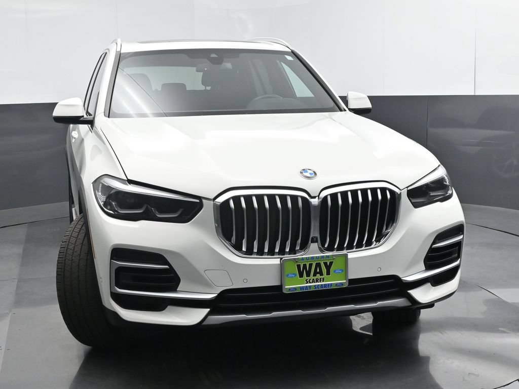 Used 2023 BMW X5 xDrive40i AWD/4WD image 36
