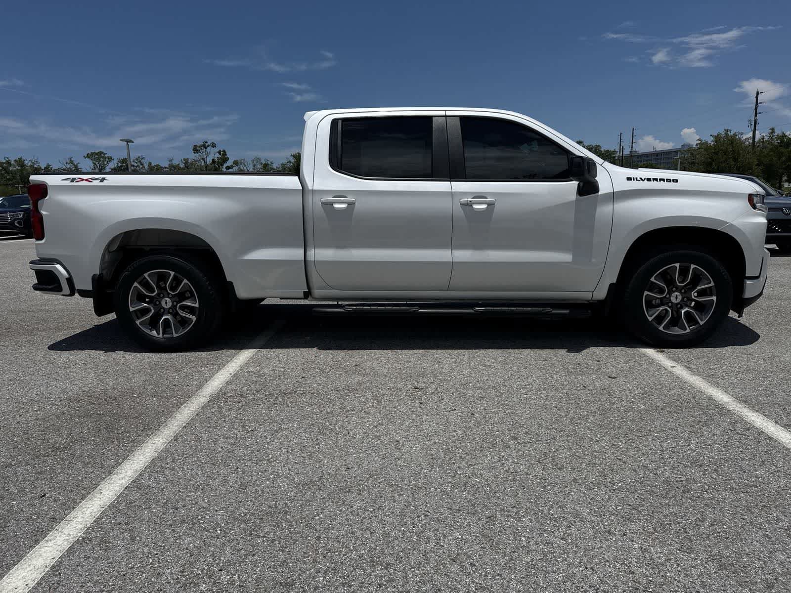 Used 2022 Chevrolet Silverado 1500 RST AWD/4WD image 15
