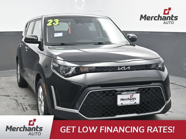 Used 2023 Kia Soul LX w/ LX Technology Package