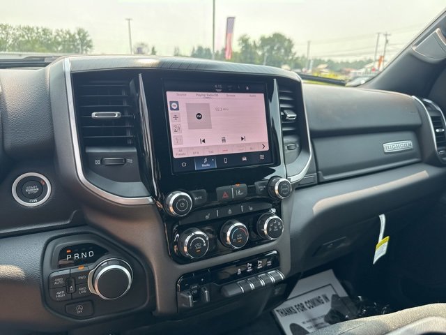 New 2026 RAM 1500 4x4 Crew Cab image 19