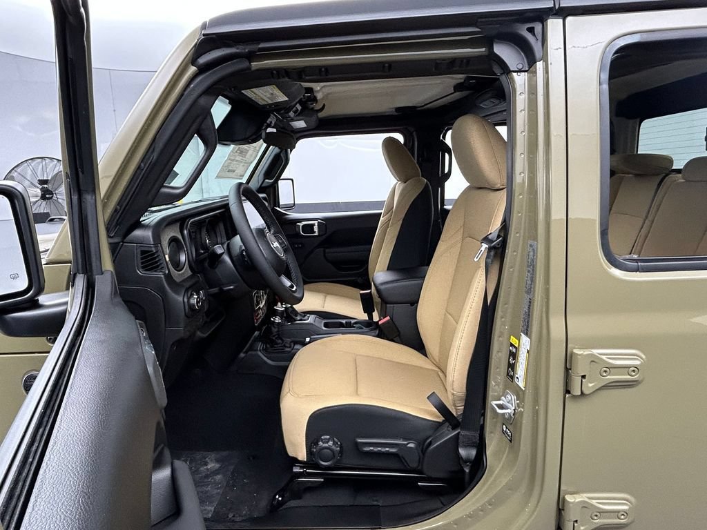 New 2026 Jeep Gladiator Willys AWD/4WD image 12