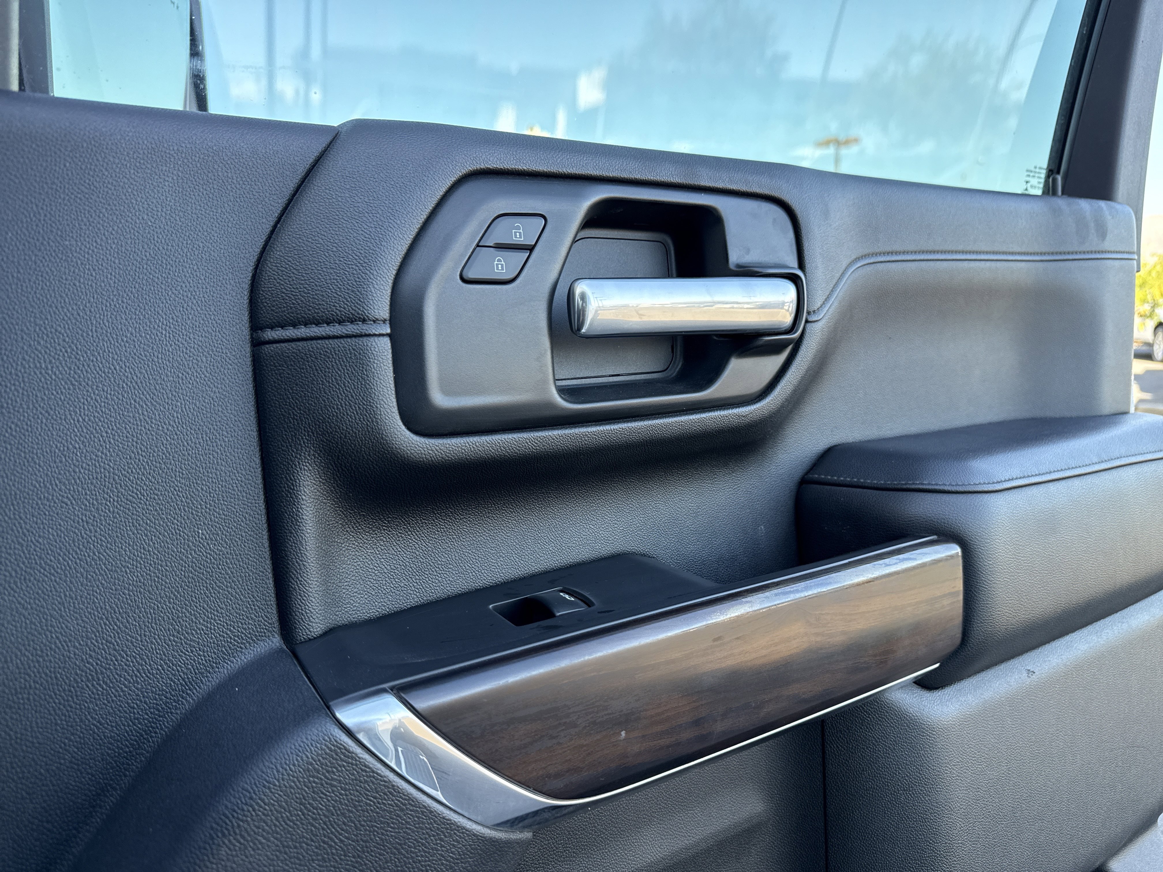 Used 2020 GMC Sierra 2500 SLT w/ SLT Premium Plus Package image 48