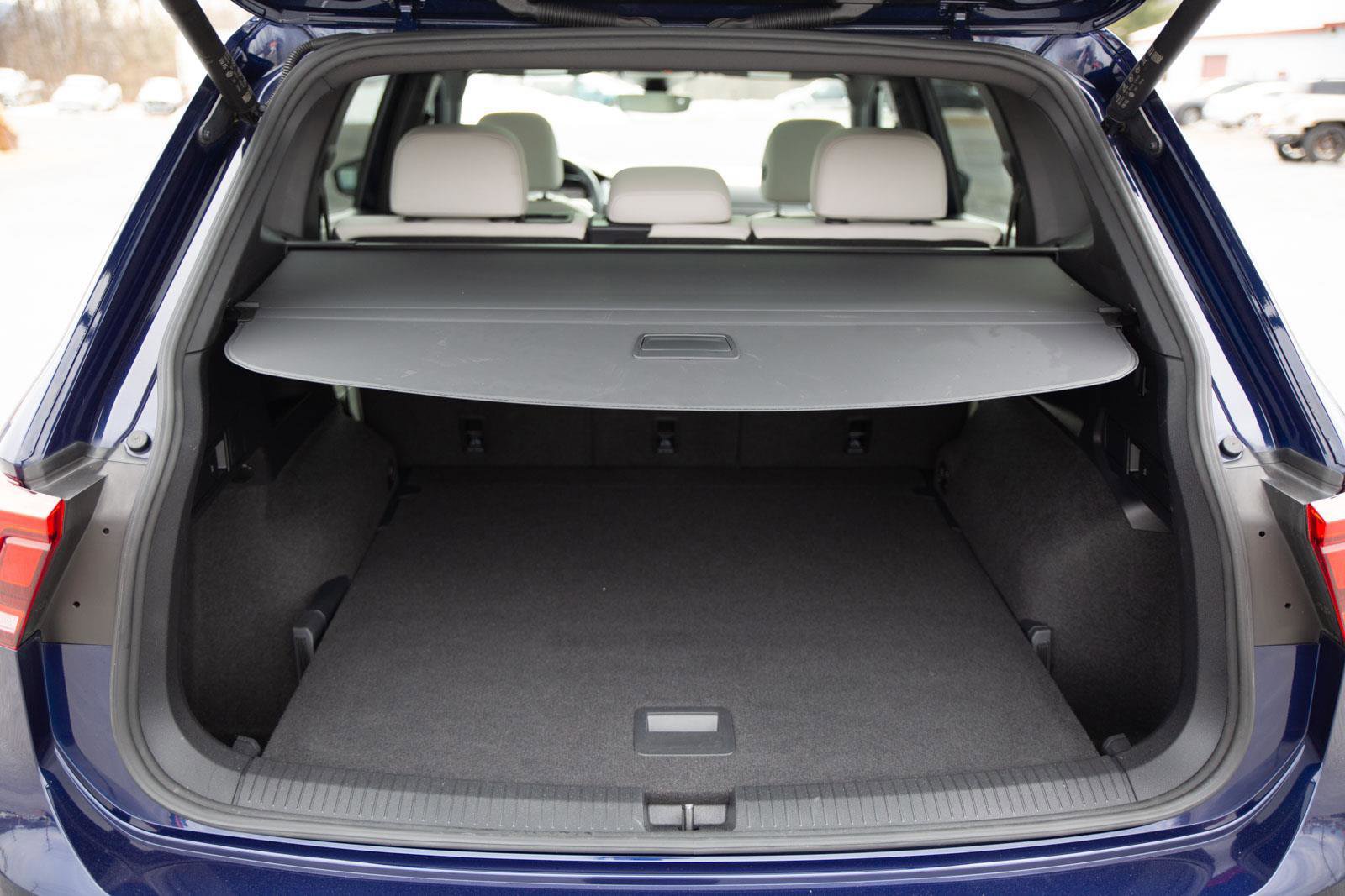 Used 2022 Volkswagen Tiguan SEL R-Line image 26
