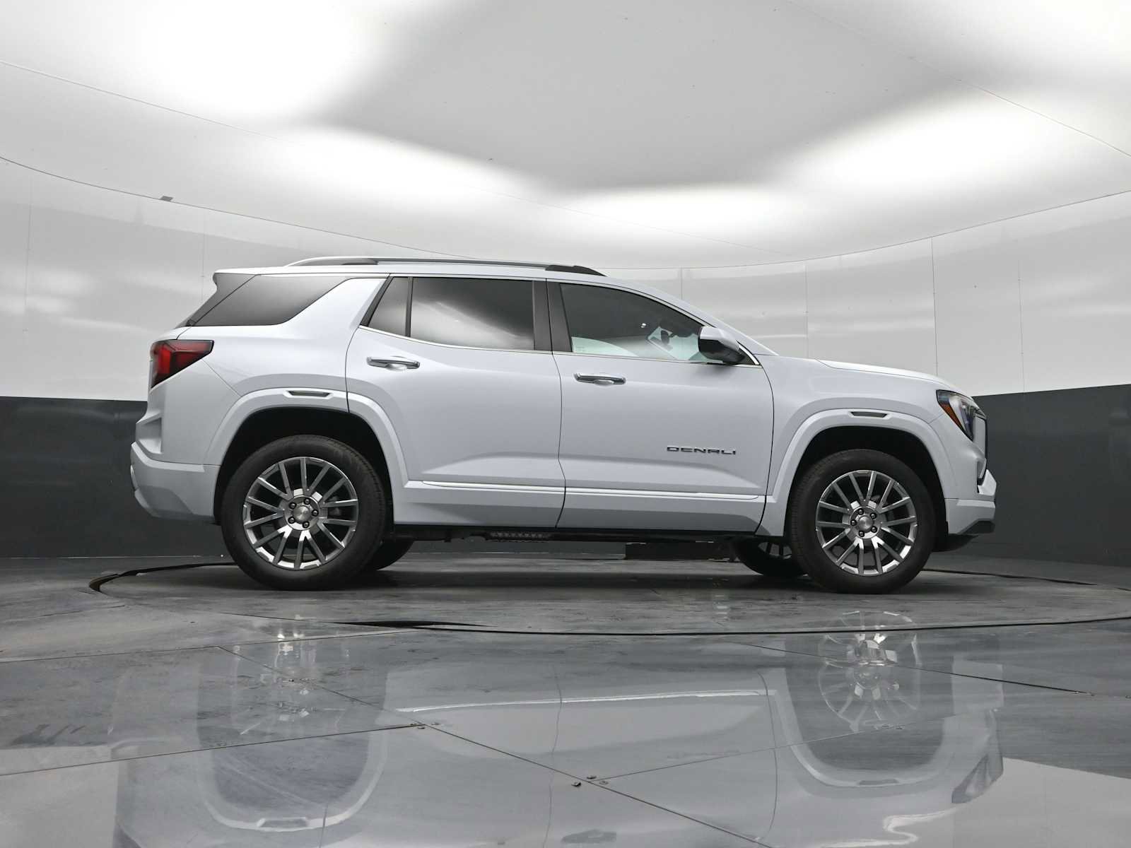 New 2026 GMC Terrain Denali image 32