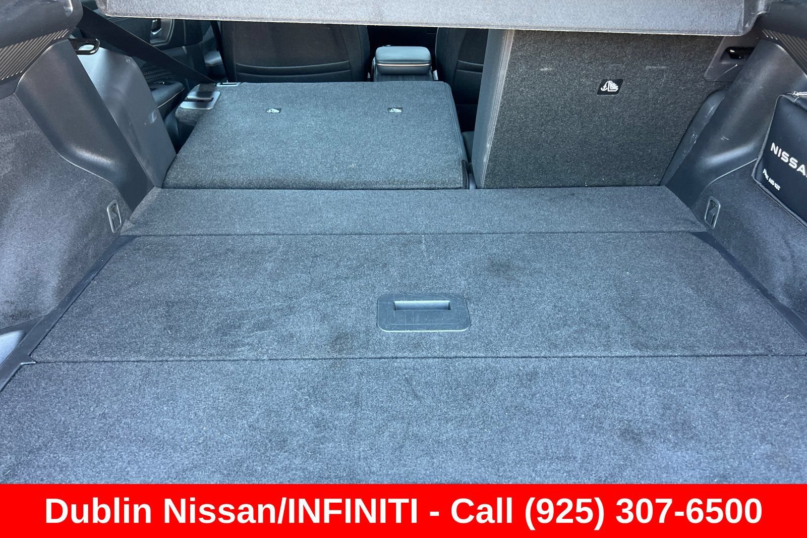 Used 2023 Nissan Ariya FWD image 18