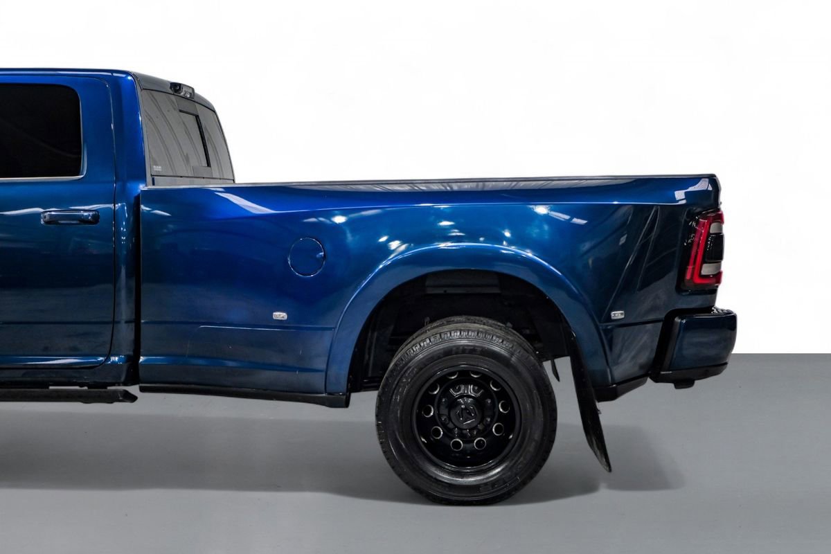 Used 2022 RAM 3500 Laramie image 11