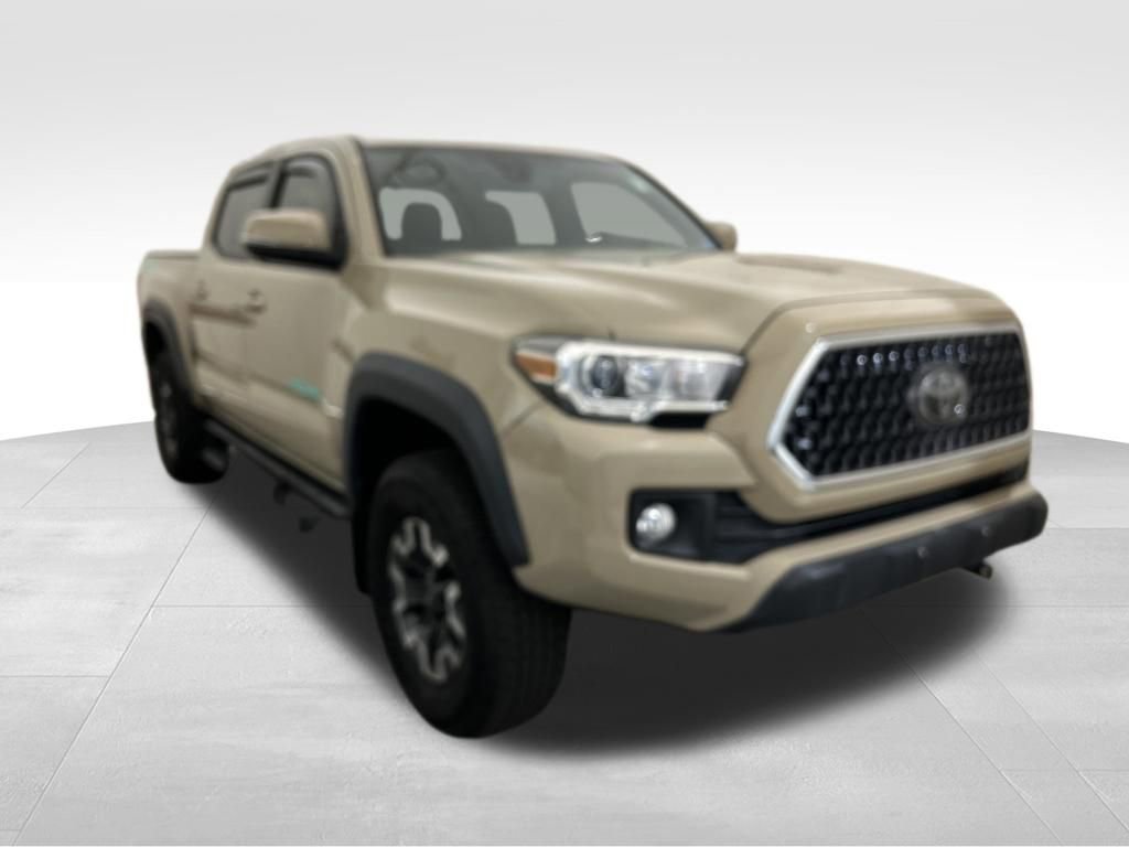Used 2019 Toyota Tacoma TRD Off-Road image 9