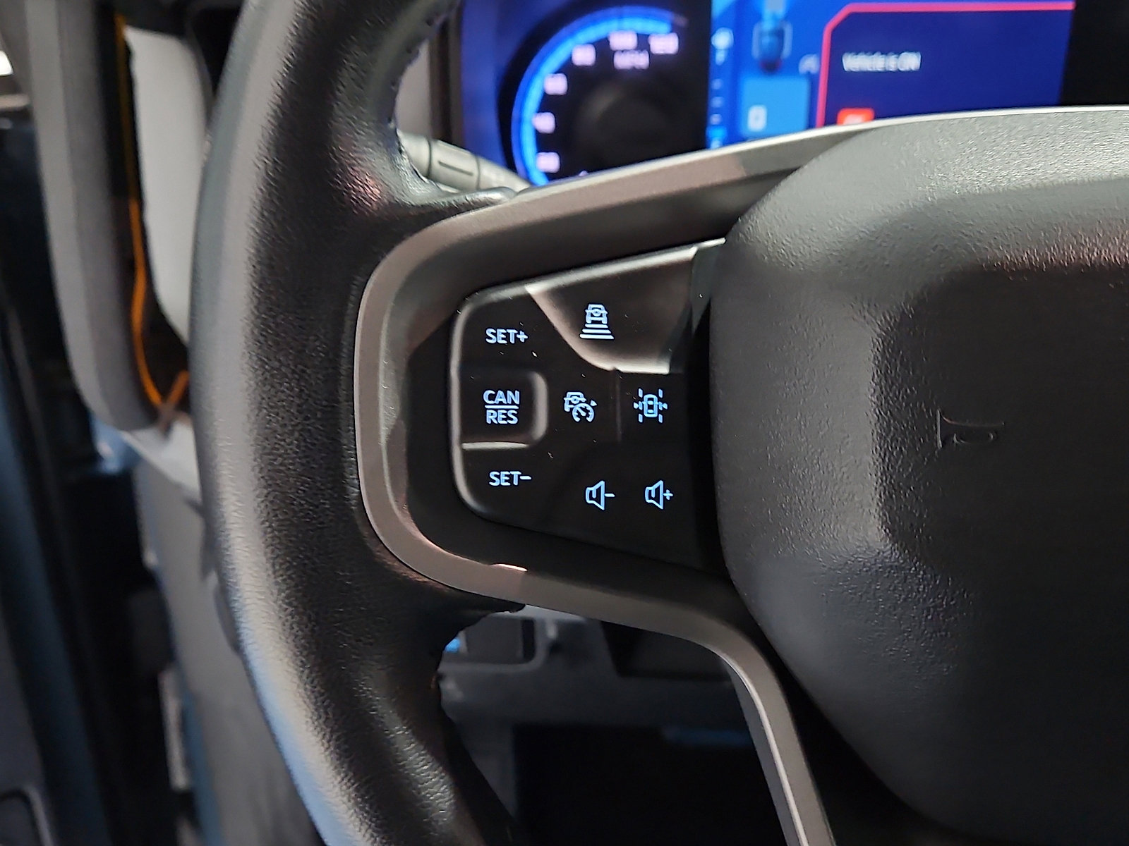 Used 2022 Ford Bronco Badlands image 16