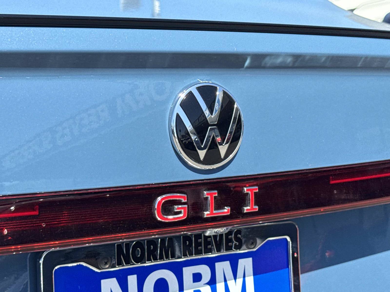 Certified 2025 Volkswagen Jetta GLI Autobahn w/ GLI Black Package FWD image 27