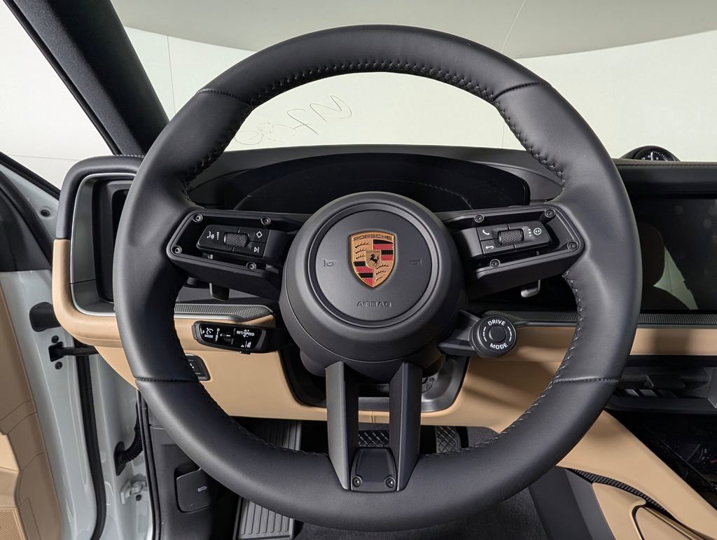 New 2026 Porsche Cayenne Coupe image 37