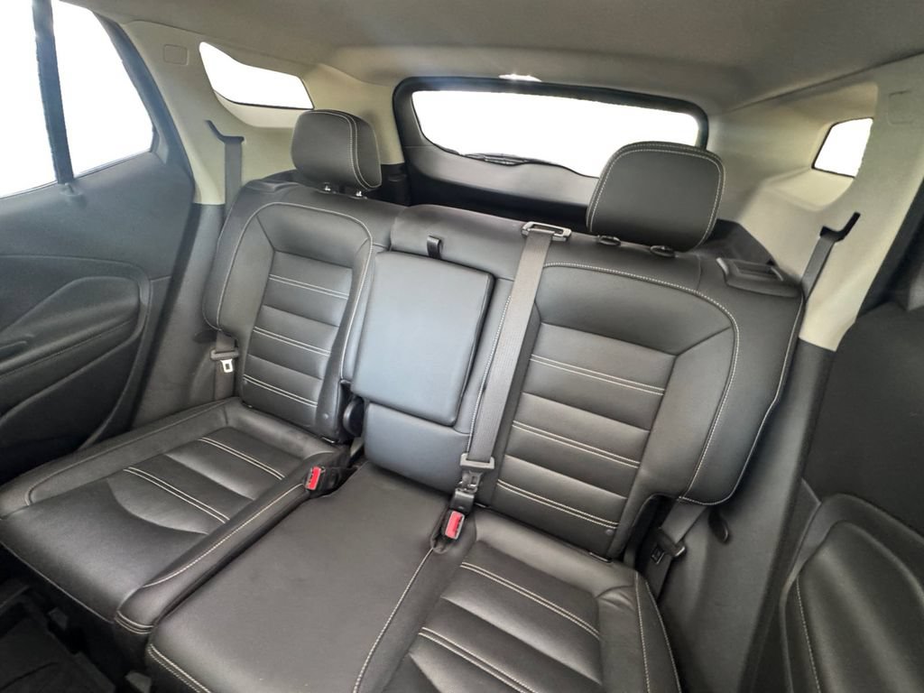 Certified 2023 GMC Terrain Denali w/ Denali Premium Package AWD/4WD image 15