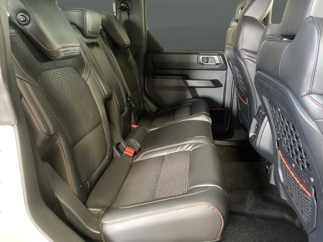 New 2025 Ford Bronco Raptor image 31