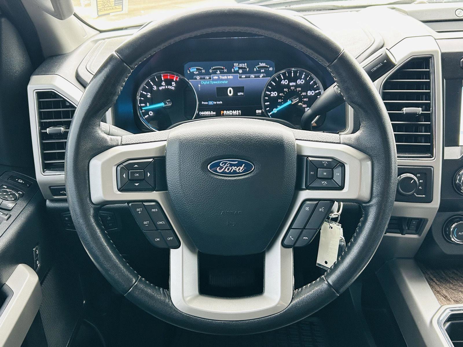 Used 2019 Ford F250 Lariat w/ Chrome Package AWD/4WD image 18