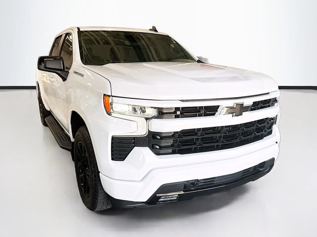 Used 2024 Chevrolet Silverado 1500 RST AWD/4WD image 3