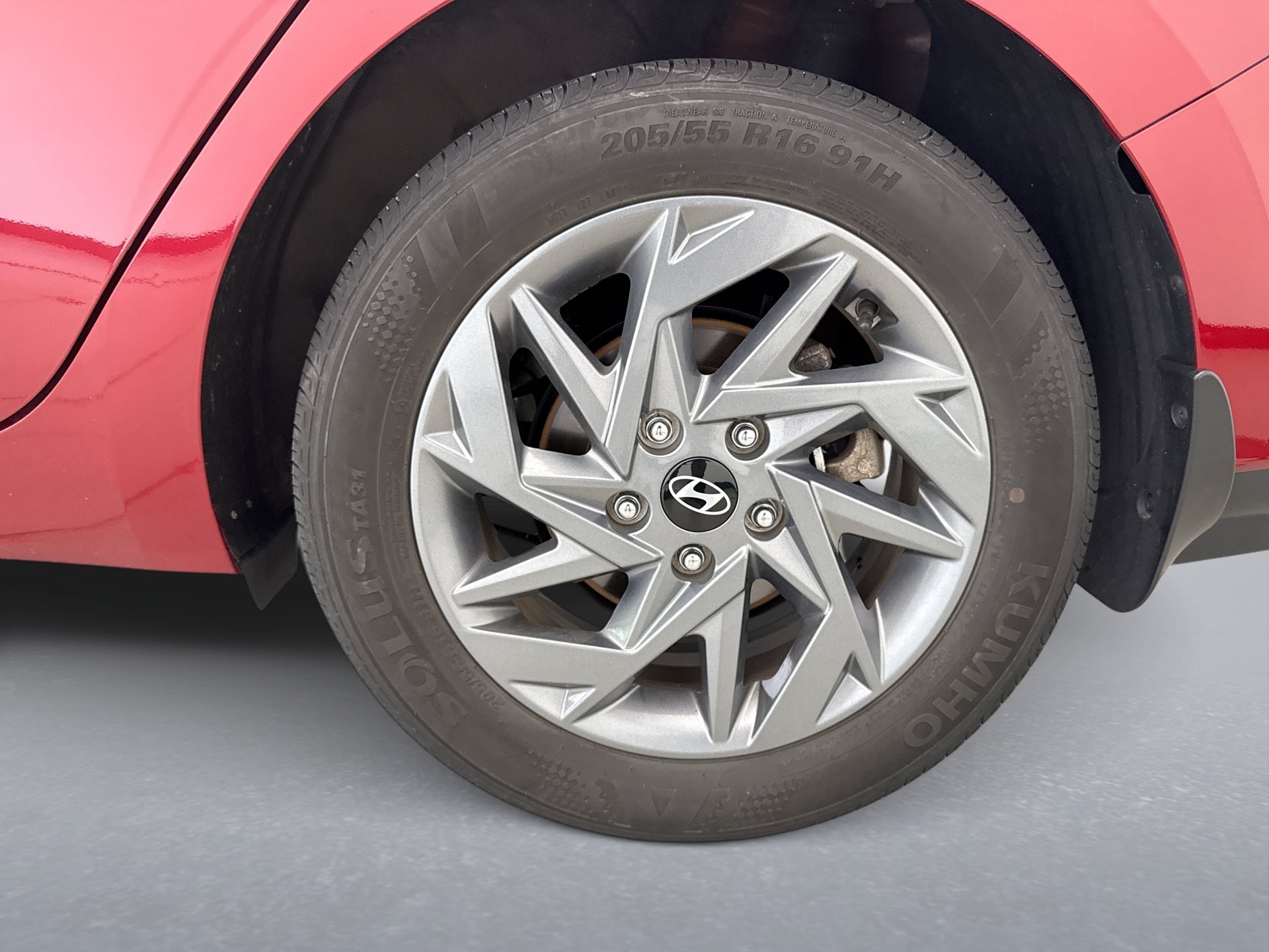 Used 2024 Hyundai Elantra SEL FWD image 21
