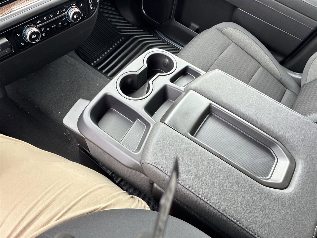 New 2026 GMC Sierra 1500 Elevation image 18