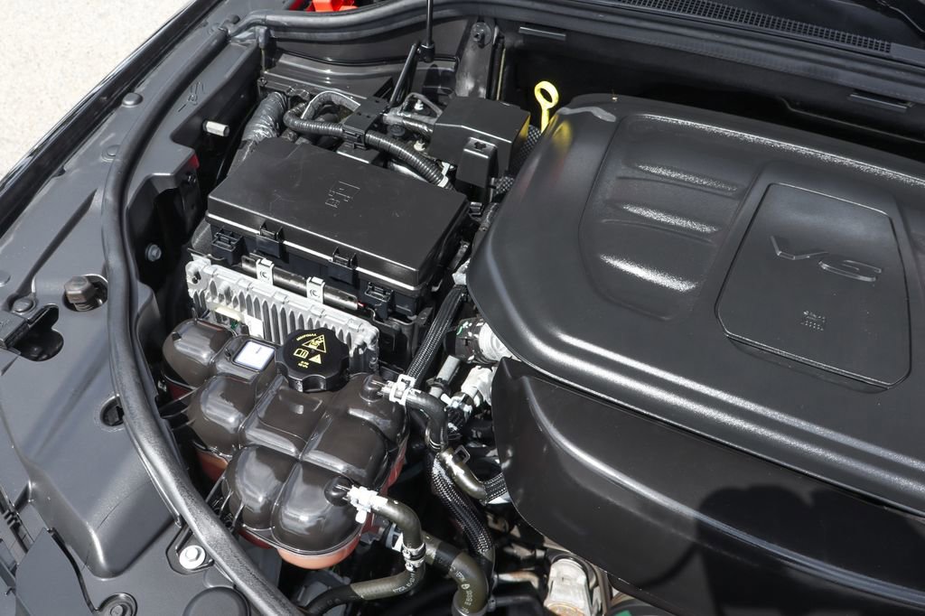 Used 2019 Jeep Grand Cherokee Altitude image 11