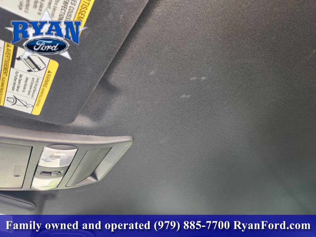 Used 2025 Nissan Frontier PRO-4X AWD/4WD image 18