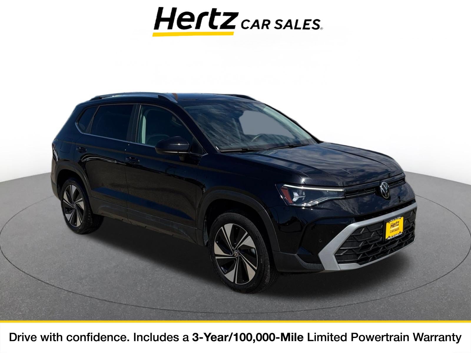 Used 2026 Volkswagen Taos SE AWD/4WD image 1