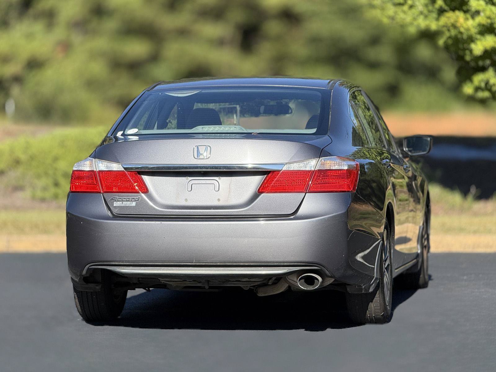 Used 2013 Honda Accord LX image 6