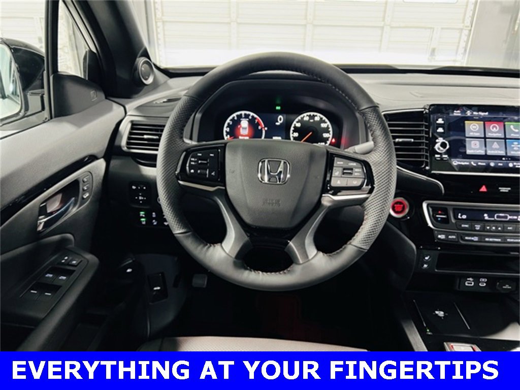 New 2026 Honda Ridgeline Black Edition image 5