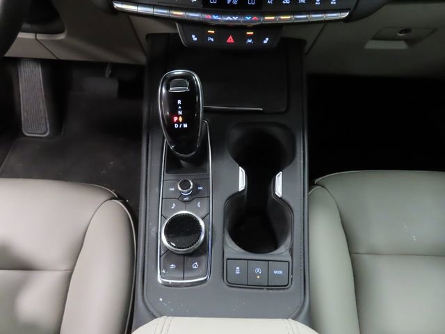 Certified 2023 Cadillac XT4 Luxury w/ Cold Weather Package FWD image 27