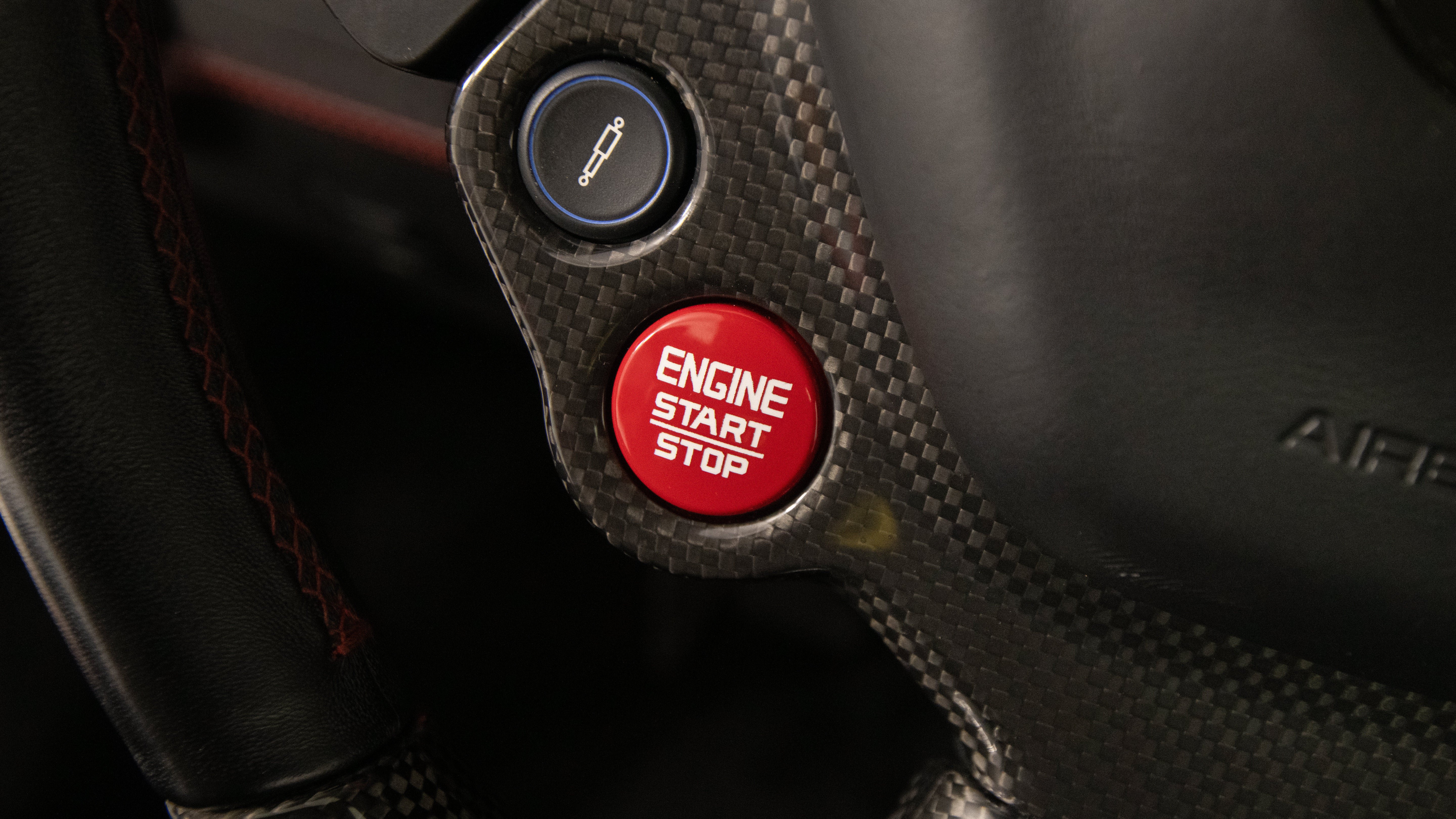 Certified 2018 Ferrari 488 GTB RWD image 29