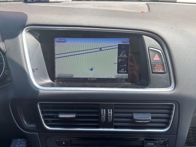 Used 2017 Audi Q5 2.0T Premium Plus w/ Technology Package image 11